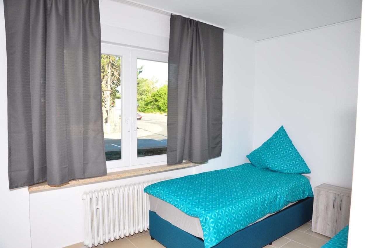 Weisenau Plaza Hostel
